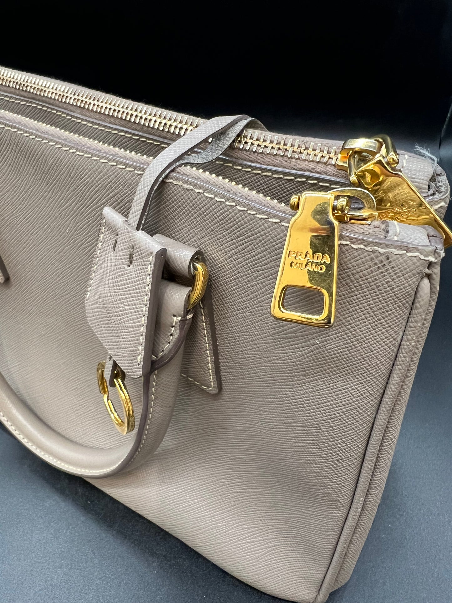 Prada Tasche